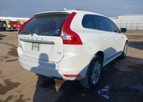 2015 Volvo Xc60 T5 Premier из США, поврежденный, VIN YV440MDKXF2720873